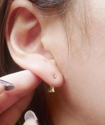 ピアス