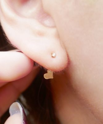 ピアス