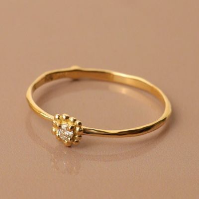 ＜e.m. (Women)＞ダイヤモンドリング