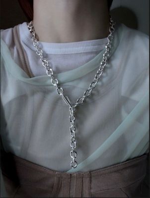 Ｆｌｉｔｔｅｒ　ｃｌｉｐ　ｎｅｃｋｌａｃｅ