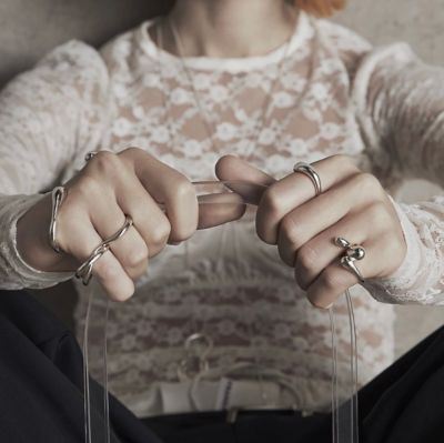 Ｍｅｔａｌ　ａｒｔ　ｗ　ｒｉｎｇ　ｏｎｅ　ｃｏｌｏｒ