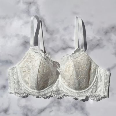 Ｐｅｏｎｙ　Ｕｎｄｅｒｗｉｒｅ　Ｂｒａ　ＬＰ－２３－０１