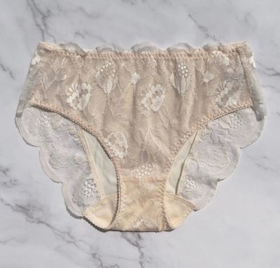 Lilipiache New York (Women)/リリピアーチェ Protea High Waist Bikini LP-25-13 バニラ パンツ・ショーツ【三越伊勢丹/公式】