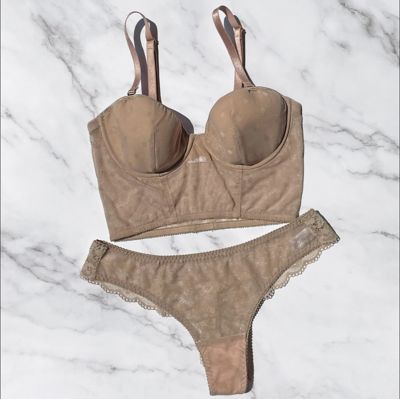 Ｄｏｔ　Ｓｔｒａｐｌｅｓｓ　Ｂｒａ　ＬＰ－２６－０１