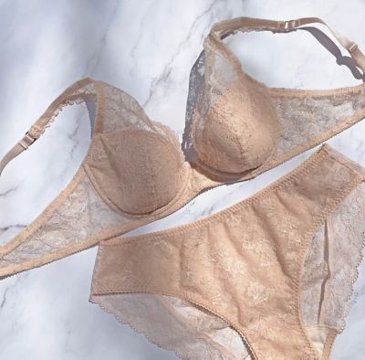 Ｖｉｏｌａ　Ｐｌｕｎｇｅ　Ｕｎｄｅｒｗｉｒｅ　Ｂｒａ　ＬＰ－２８－０１