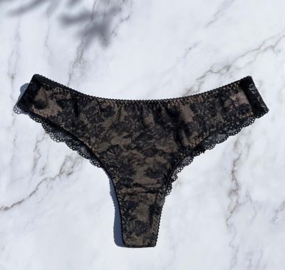 Ｖｉｏｌａ　Ｔｈｏｎｇ　ＬＰ－２８－１１
