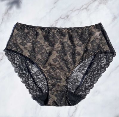 Ｖｉｏｌａ　Ｈｉｇｈ　Ｗａｉｓｔ　Ｂｉｋｉｎｉ　ＬＰ－２８－１３
