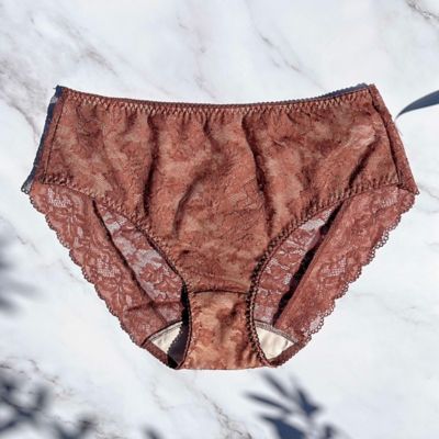 Ｖｉｏｌａ　Ｈｉｇｈ　Ｗａｉｓｔ　Ｂｉｋｉｎｉ　ＬＰ－２８－１３