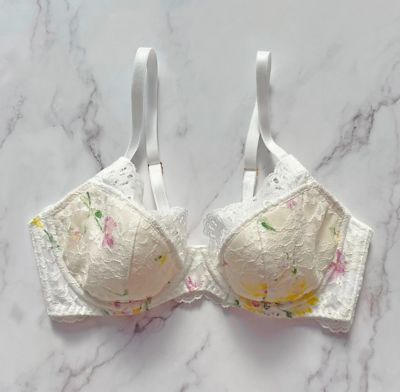 Ｆｌｏｗｅｒ　Ｇａｒｄｅｎ　Ｕｎｄｅｒｗｉｒｅ　Ｂｒａ　ＬＰ－３１－０１