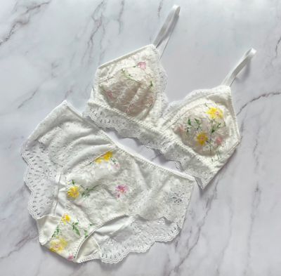 Ｆｌｏｗｅｒ　Ｇａｒｄｅｎ　Ｂｒａｌｅｔｔｅ　ＬＰ－３１－０２