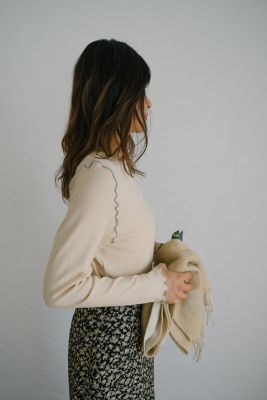 Ｌａｄｉｅｓ　Ｍｅｌｌｏｗ　Ｐｕｌｌｏｖｅｒ
