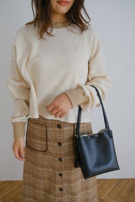 Ｌａｄｉｅｓ　Ｗａｆｆｌｅ　ｓｗｅａｔ