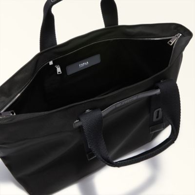ＭＡＮ　ＧＩＯＶＥ　Ｅ／Ｗ　ＴＲＡＶＥＬ　ＴＯＴＥ