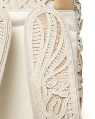 Ｃｏｒｄｉｎｇ　Ｅｍｂｒｏｉｄｅｒｙ　Ｂａｃｋｐａｃｋ
