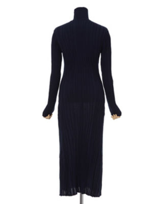 Ｗｉｎｄｉｎｇ Ｒｉｂｂｅｄ Ｋｎｉｔｔｅｄ Ｄｒｅｓｓ | 三越伊勢丹