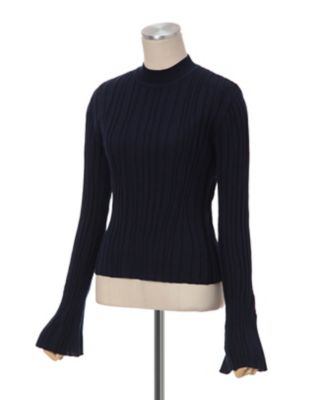 Ｗｉｎｄｉｎｇ　Ｒｉｂｂｅｄ　Ｋｎｉｔｔｅｄ　Ｔｏｐ