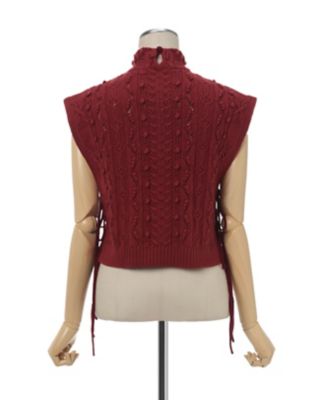 Ｆｌｏｒａｌ　Ｍｏｔｉｆ　Ｈａｎｄ－Ｋｎｉｔｔｅｄ　Ｖｅｓｔ