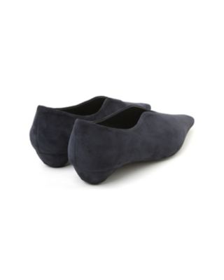 Ｃｕｒｖｅｄ　Ｌｉｎｅ　Ｌｏｗ　Ｈｅｅｌ　Ｐｕｍｐｓ