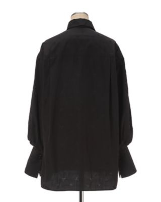 Ｆｌｏｒａｌ　Ｊａｃｑｕａｒｄ　Ｃｏｔｔｏｎ　Ｏｖｅｒｓｉｚｅｄ　Ｓｈｉｒｔ
