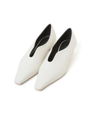 Ｃｕｒｖｅｄ Ｌｉｎｅ Ｌｏｗ Ｈｅｅｌ Ｐｕｍｐｓ | ファッション 