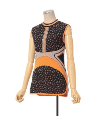 かんかん❣️✨極美品✨　MACAFEE フード　ウール　コート　総裏付き Floral Jacquard Sleeveless