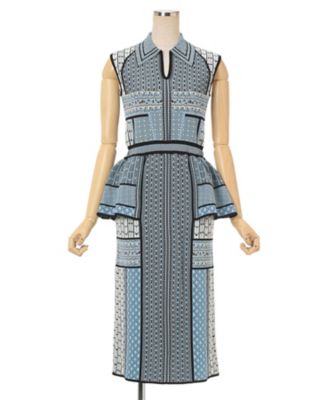 Ｇｅｏｍｅｔｒｉｃ　Ｐａｔｔｅｒｎ　Ｋｎｉｔｔｅｄ　Ｄｒｅｓｓ　ＭＭ２５ＳＳーＫＮ０８５