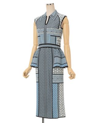 Ｇｅｏｍｅｔｒｉｃ　Ｐａｔｔｅｒｎ　Ｋｎｉｔｔｅｄ　Ｄｒｅｓｓ　ＭＭ２５ＳＳーＫＮ０８５