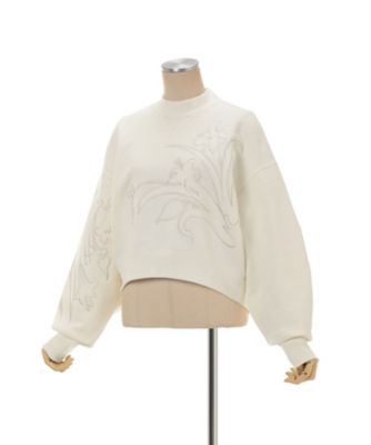 Floral Embroidery Short Sweat Top