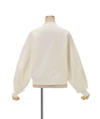 Floral Embroidery Short Sweat Top
