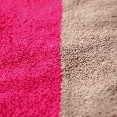 ＜OLSIA＞ＯＬＳＩＡ　２Ｃｏｕｌｅｕｒｓ　（ドゥコロール）　ハンカチタオル