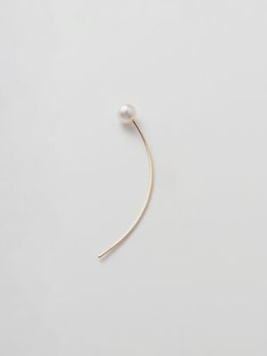 ＜Hirotaka (Women)＞パールアローピアス　※シングル　ＰＥ１１２ＫＰＥ