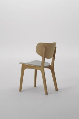 【受注商品】Ｒｏｕｎｄｉｓｈ　チェア（背板・張座）　ビーチ材ウレタン（ナチュラルホワイト）