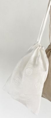 ＜R & D.M.Co-/OLDMAN’S TAILOR＞巾着バッグ　ＭＮＧ　ＥＭＢＲＯＩＤＥＲＹ　ＤＲＡＷＳＴＲＩＮＧ　ＢＡＧ　Ｓ