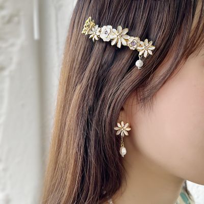 Rose motif earrings 2 – アナ スイ ジャパン 公式ウェブストア