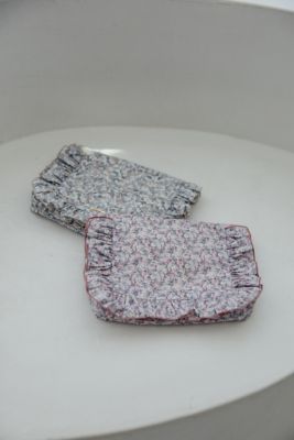 Ｓｑｕａｒｅ　ｆｉｌｌ　ｐｏｕｃｈ