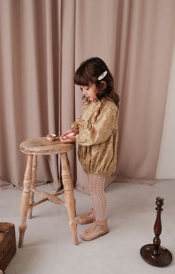 Ｓｑｕａｒｅ　ｆｒｉｌｌ　ｒｏｍｐｅｒ