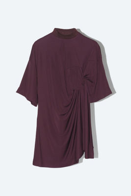 ＜TOGA＞Ｈｉｇｈ　ｔｗｉｓｔ　ｓｍｏｏｔｈ　ｊｅｒｓｅｙ　Ｔ－ｓｈｉｒｔ　ＴＡ２４２－ＪＫ０１５