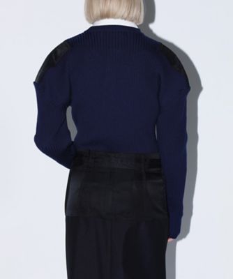 Wool shoulder knit pullover