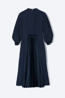 ＜TOGA＞Ｔａｆｆｅｔａ　ｐｌｅａｔｓ　ｄｒｅｓｓ　ＴＰ２４１－ＦＨ２２６