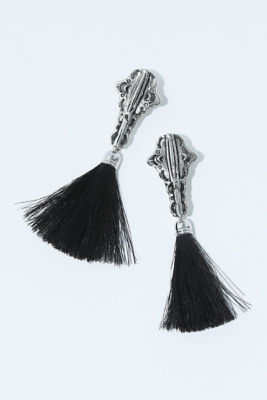 Ｍｅｔａｌ ｆｒｉｎｇｅ ｅａｒｒｉｎｇｓ | ファッション・服 | 三越