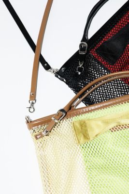 Ｍｅｓｈ　ｓｈｏｕｌｄｅｒ　ｂａｇ　ＴＺ２５１－ＡＧ９６２
