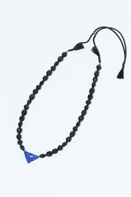 Ｔｒｉａｎｇｌｅ　ｐｅａｒｌ　ｎｅｃｋｌａｃｅ　ＴＺ２５１－ＡＫ９６５