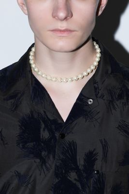 Ｐｅａｒｌ　ｃｈｏｋｅｒ　ＴＺ２５１－ＡＫ９７６