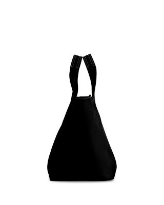 リファインド　スティッチ　キャンバス　トートバック