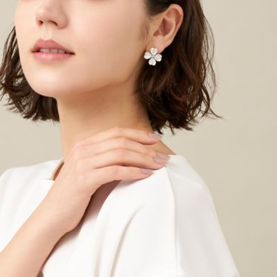 シェルクローバー ピアス VBMA5067 MP | VENDOME