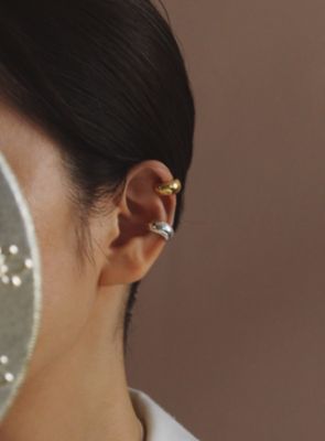 ＶＥＮＵＳ　ＥＡＲ　ＣＵＦＦ　ＩＮ　ＧＯＬＤ