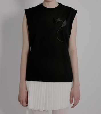 Ｆｌｏｗｅｒ　Ａｐｐｌｉｑｕｅ　Ｓｌｅｅｖｅｌｅｓｓ　Ｔ－ｓｈｉｒｔ　ＶｘＲ－ＳＳ２５０１－Ｌ