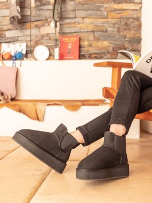 ムートンブーツ　Ｔｈｒｅｓｈｅｒ　Ｆｌａｔｆｏｒｍ
