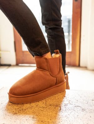 ムートンブーツ　Ｔｈｒｅｓｈｅｒ　Ｆｌａｔｆｏｒｍ