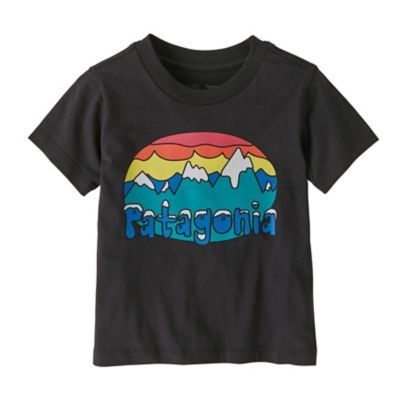 Patagonia パタゴニアキッズＴシャツ S 130cm 3点セット Patagonia パタゴニアキッズTシャツ S 130cm 3点セット